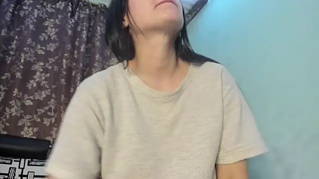 Nathaly love96 online show from 12/17/25, 11:37