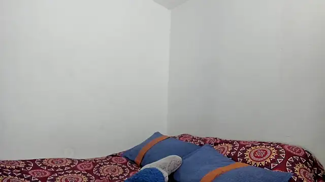 Nathaly love96 online show from 01/28/25, 08:04