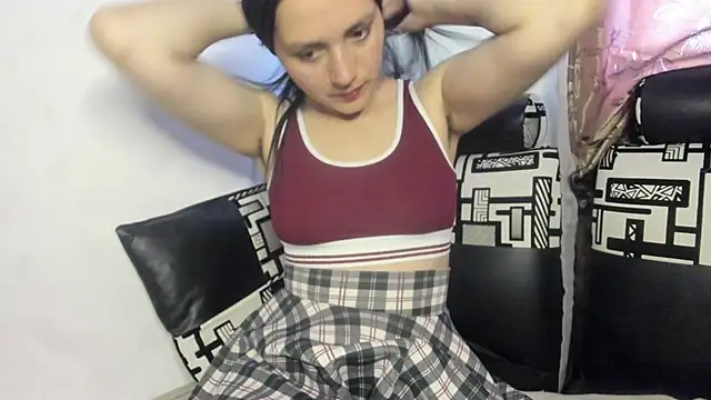 Nathaly love96 online show from 06/12/26, 09:23