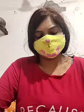 illay love online show from 03/23/26, 05:24