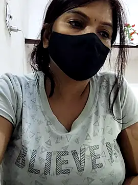 Snapshot of illay_love chatting on 11/12/25, 06:01 illay love online show from 11/12/25, 06:01