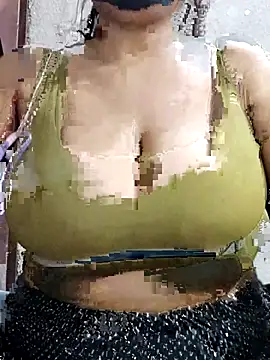 Snapshot of illay_love chatting on 05/04/26, 04:43 illay love online show from 05/04/26, 04:43