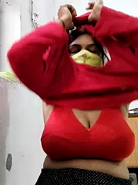 illay love online show from 02/17/26, 08:11