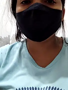 Snapshot of illay_love chatting on 12/04/25, 04:33 illay love online show from 12/04/25, 04:33