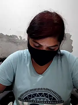 Snapshot of illay_love chatting on 10/31/25, 07:05 illay love online show from 10/31/25, 07:05