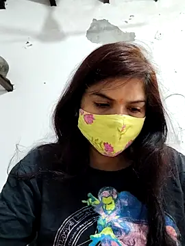 illay love online show from 04/04/26, 05:14