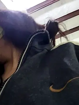 illay love online show from 01/13/26, 03:10