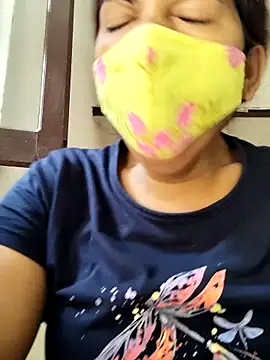 Snapshot of illay_love chatting on 09/19/25, 07:01 illay love online show from 09/19/25, 07:01