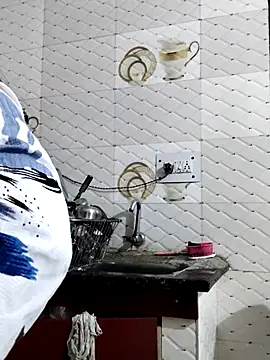 Snapshot of illay_love chatting on 11/13/25, 06:45 illay love online show from 11/13/25, 06:45