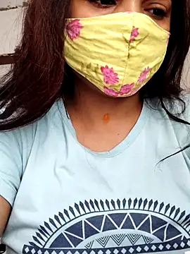 illay love online show from 03/27/26, 04:21