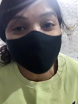 illay love online show from 12/19/25, 05:37