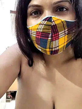 Snapshot of illay_love chatting on 11/10/25, 05:40 illay love online show from 11/10/25, 05:40