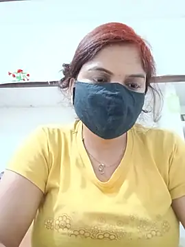 Snapshot of illay_love chatting on 06/18/26, 11:37 illay love online show from 06/18/26, 11:37
