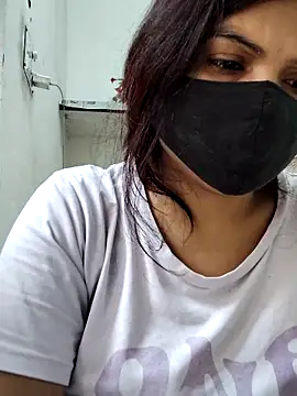 illay love online show from 02/27/26, 06:13