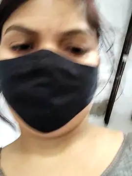 Snapshot of illay_love chatting on 12/05/25, 05:06 illay love online show from 12/05/25, 05:06