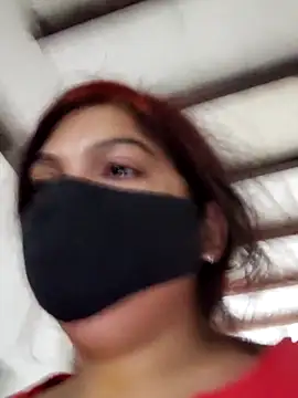 illay love online show from 02/13/26, 02:44