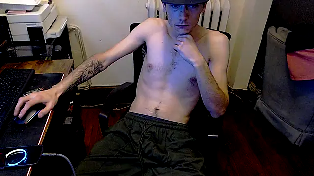 Snapshot of MrKingDick607 chatting on 10/22/25, 12:26 MrKingDick607 online show from 10/22/25, 12:26