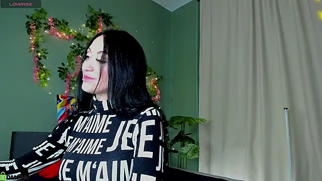 Margaret Clark  online show from 04/10/26, 12:12