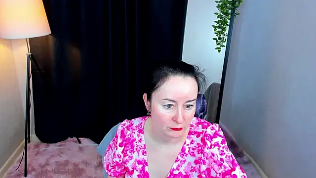 Ninasaaaa online show from 02/01/25, 05:18