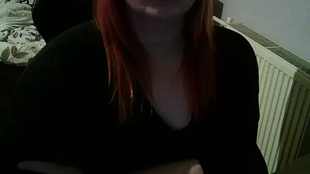 Snapshot of curvybabe123 chatting on 03/03/26, 08:16 curvybabe123 online show from 03/03/26, 08:16