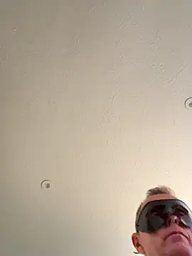 maturemale2024 online show from 10/21/25, 04:50