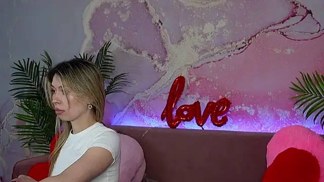 MayaRayy online show from 02/23/26, 03:52