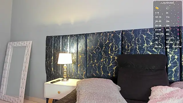 Sophia Lemos online show from 09/23/25, 01:40