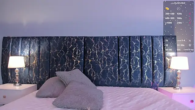 Sophia Lemos online show from 09/18/25, 01:36