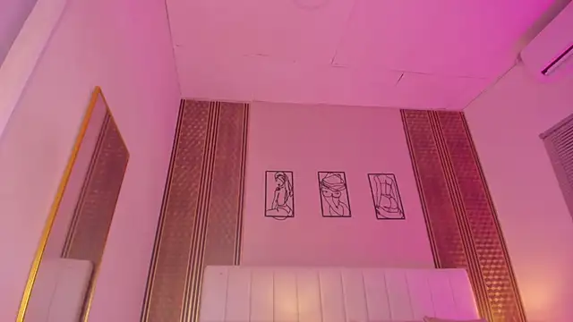 zoe sky  online show from 11/26/25, 11:43