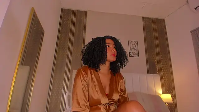 zoe sky  online show from 03/24/26, 11:32