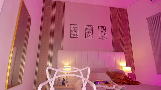 zoe sky  online show from 10/02/25, 11:35