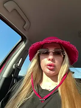 Snapshot of Tatti-Go chatting on 06/29/26, 03:01 Tatti-Go online show from 06/29/26, 03:01