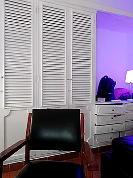 Adel Nesbiit online show from 03/23/26, 07:47