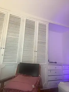 Adel Nesbiit online show from 05/29/26, 07:53