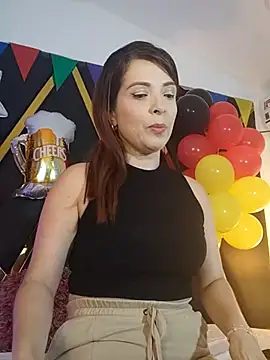 Adel Nesbiit online show from 09/24/25, 07:31