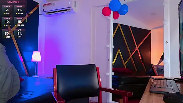 Adel Nesbiit online show from 04/13/26, 07:51