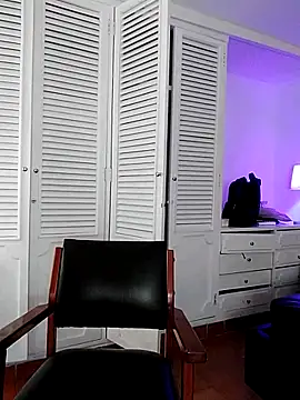 Adel Nesbiit online show from 03/16/26, 07:38