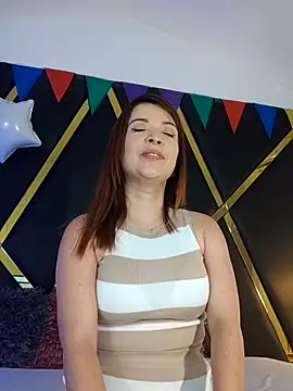 Adel Nesbiit online show from 09/26/25, 07:32