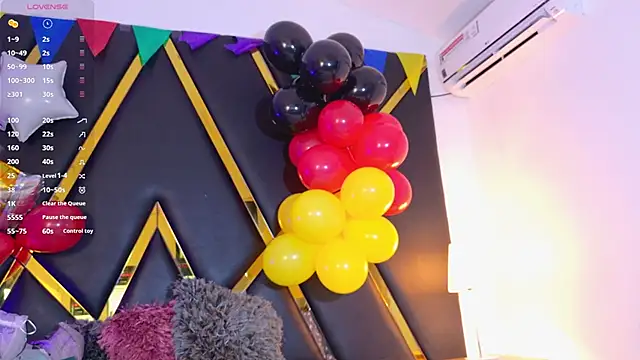 Adel Nesbiit online show from 09/23/25, 07:32