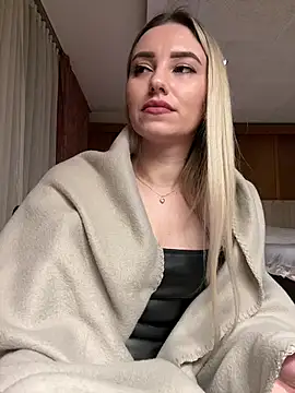 MalenaDaniels online show from 12/29/24, 02:06