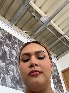 SofiaJoness  online show from 11/20/25, 08:09