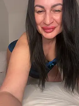 Helena7077 online show from 03/07/26, 11:21