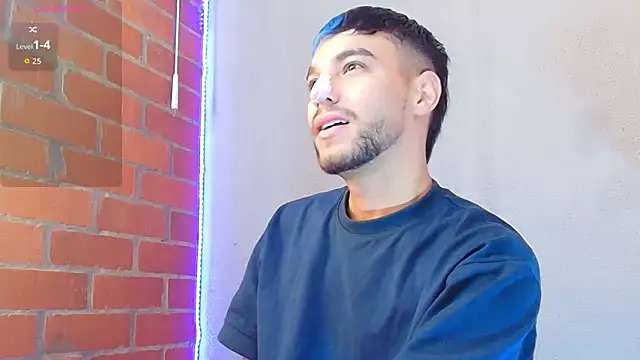 Leandro valenzuela online show from 11/21/25, 03:44