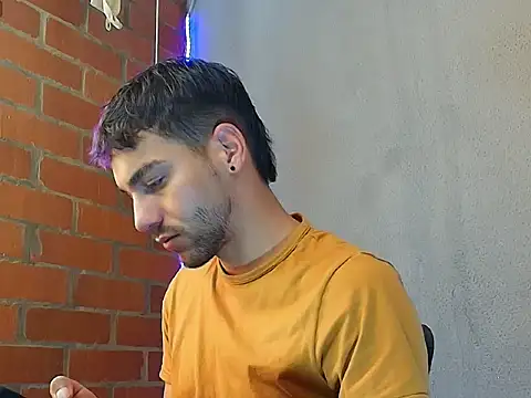 Leandro valenzuela online show from 12/18/25, 03:49