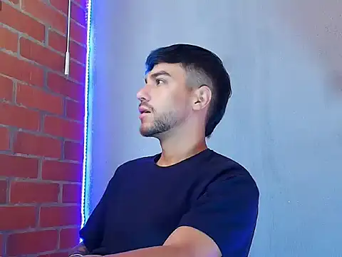 Leandro valenzuela online show from 11/10/25, 03:06