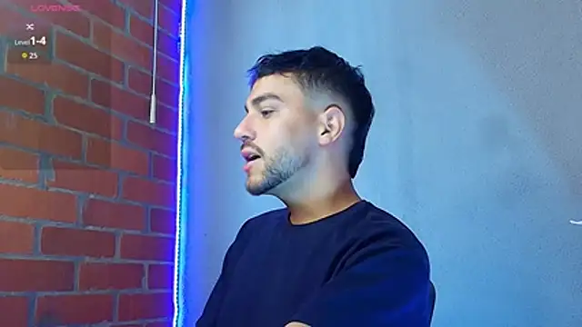 Leandro valenzuela online show from 12/05/25, 06:17