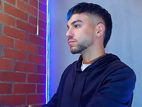 Leandro valenzuela online show from 11/15/25, 06:45