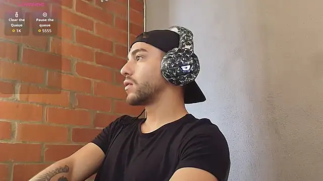 Leandro valenzuela online show from 03/23/26, 06:30