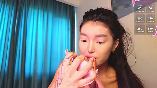 AudreyMell online show from 05/30/26, 06:42