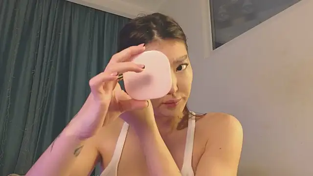 AudreyMell online show from 03/25/26, 01:32